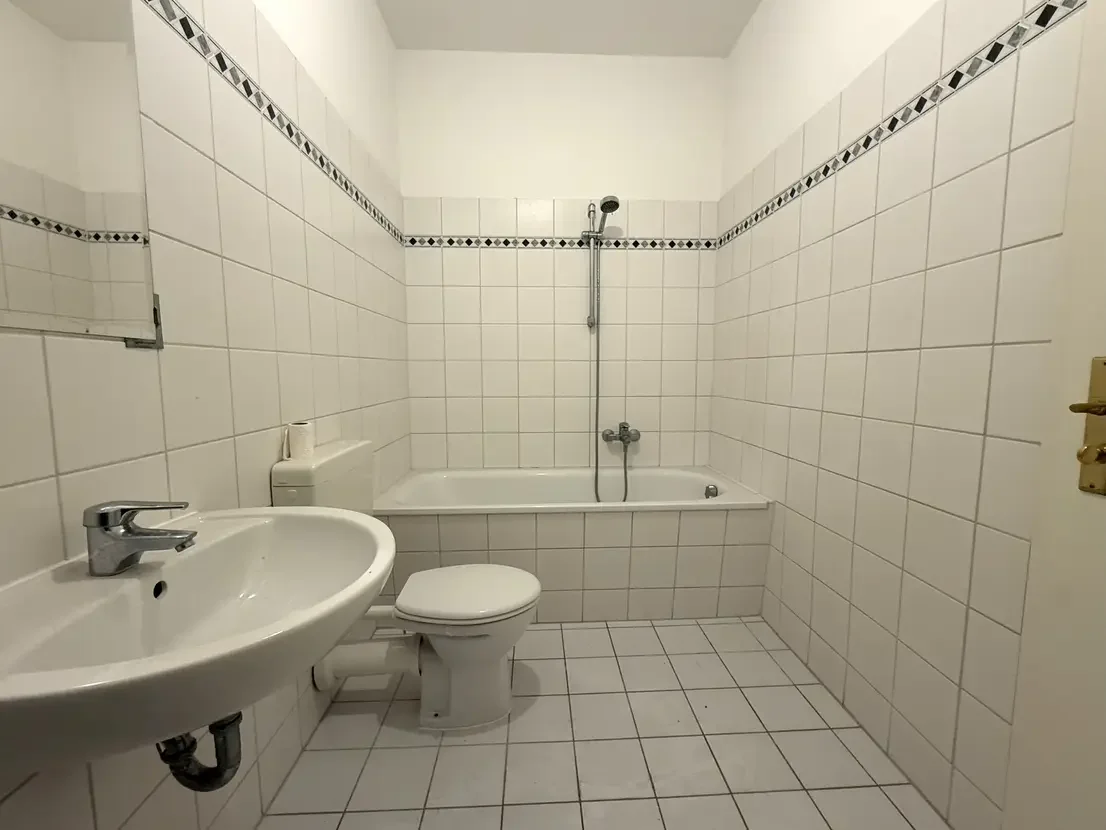 propertyImage