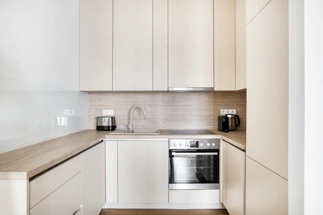 propertyImage