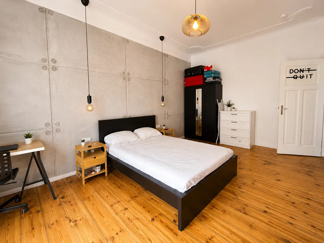 propertyImage