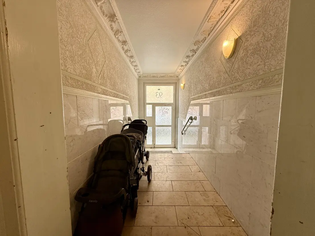 propertyImage