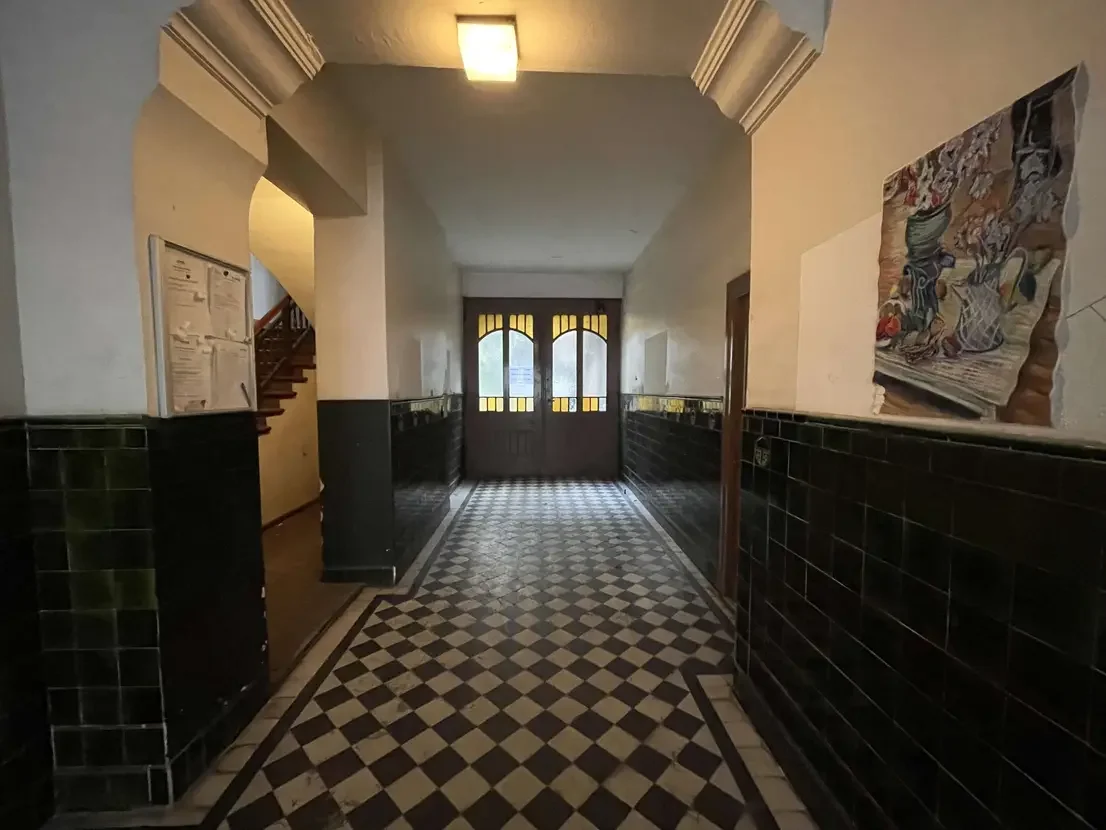 propertyImage