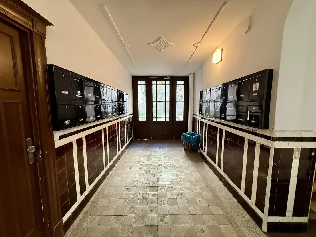 propertyImage