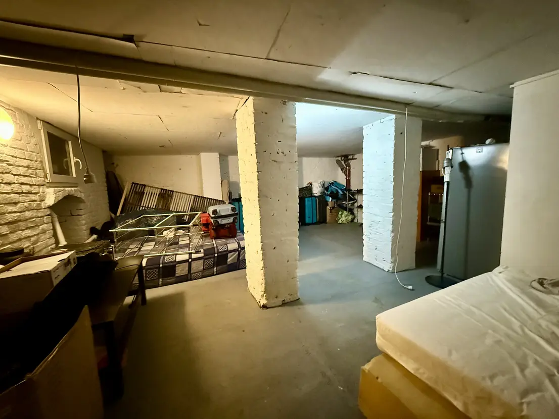propertyImage
