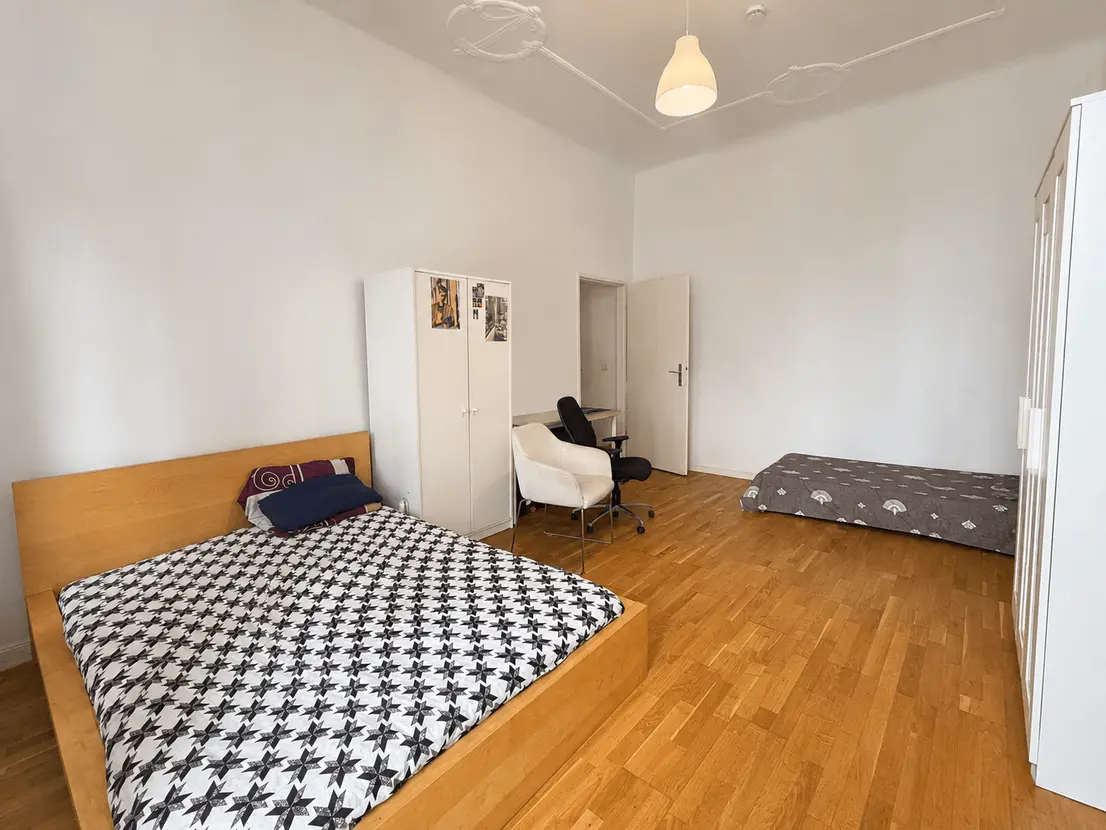 propertyImage