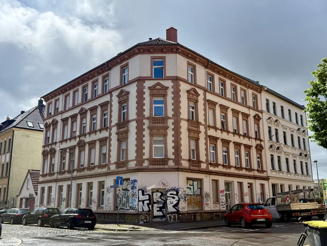 propertyImage