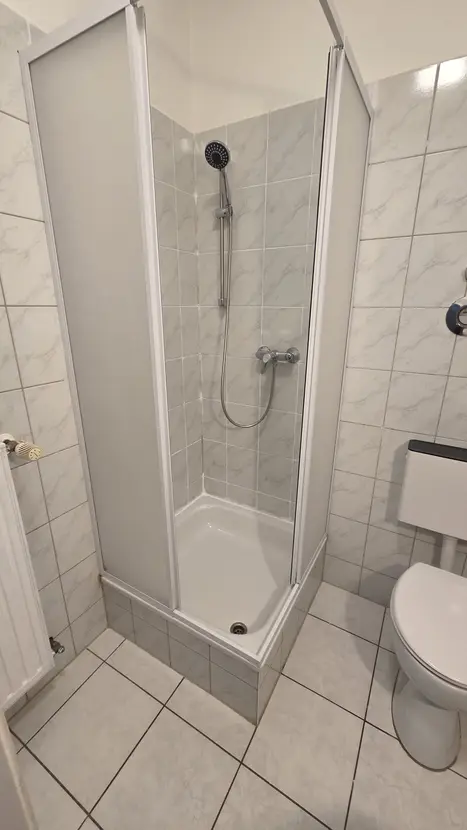 propertyImage